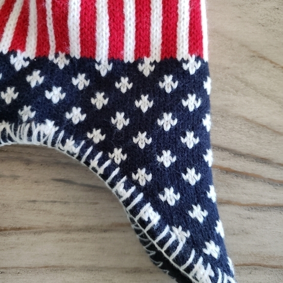 STARS and Stripes Knited Beanie Ear Flaps, Red White and Blue Ski Hat Winter Hat - Picture 2 of 6